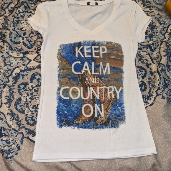 Tops - Picture 3 of 12